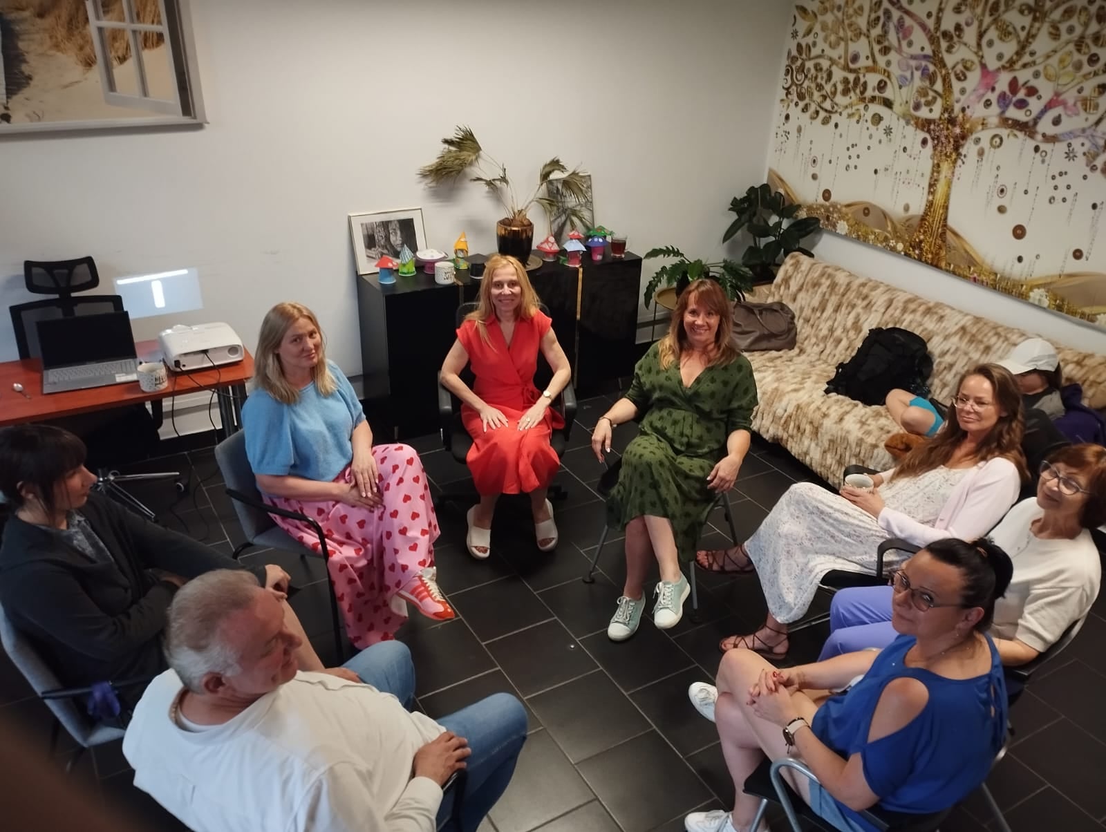 61199d63-4297-4cb1-862d-f0a02a132ace (1)